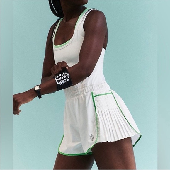 NWOT FP Movement Easy Tiger Shortsie Small green and white - Picture 3 of 9